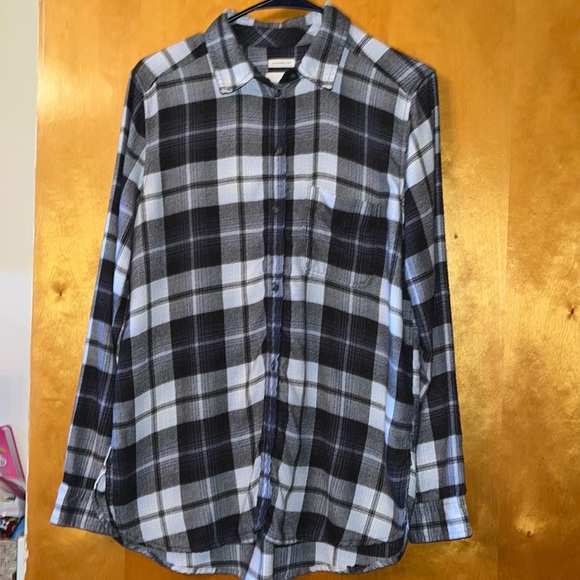 American Eagle Outfitters Tops - American Eagle 🦅 Amazingly Soft boyfriend fit plaid shirt size medium